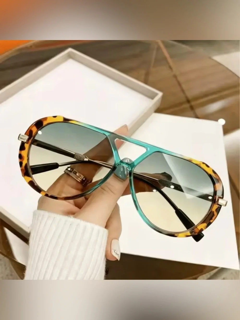 Tortoiseshell Frame Sunglasses with Blue-Green Lenses - Women
